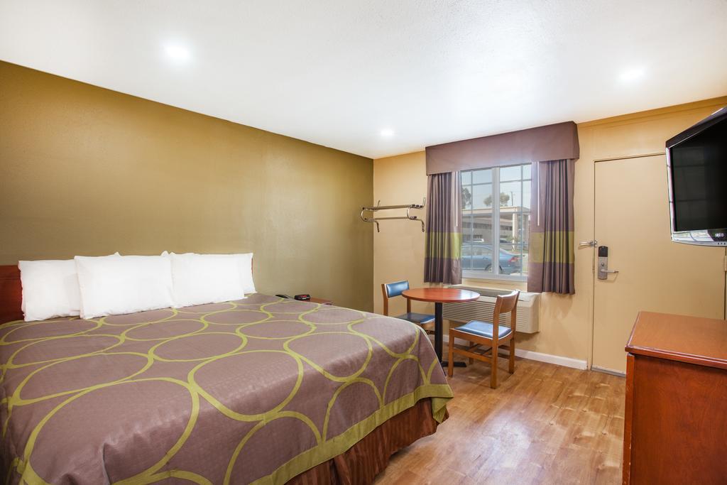 Super 8 by Wyndham Redlands/San Bernardino Motel Eksteriør billede